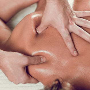  Découvrez l'Art du Massage : Conseils et Techniques pour une Peau Radieuse